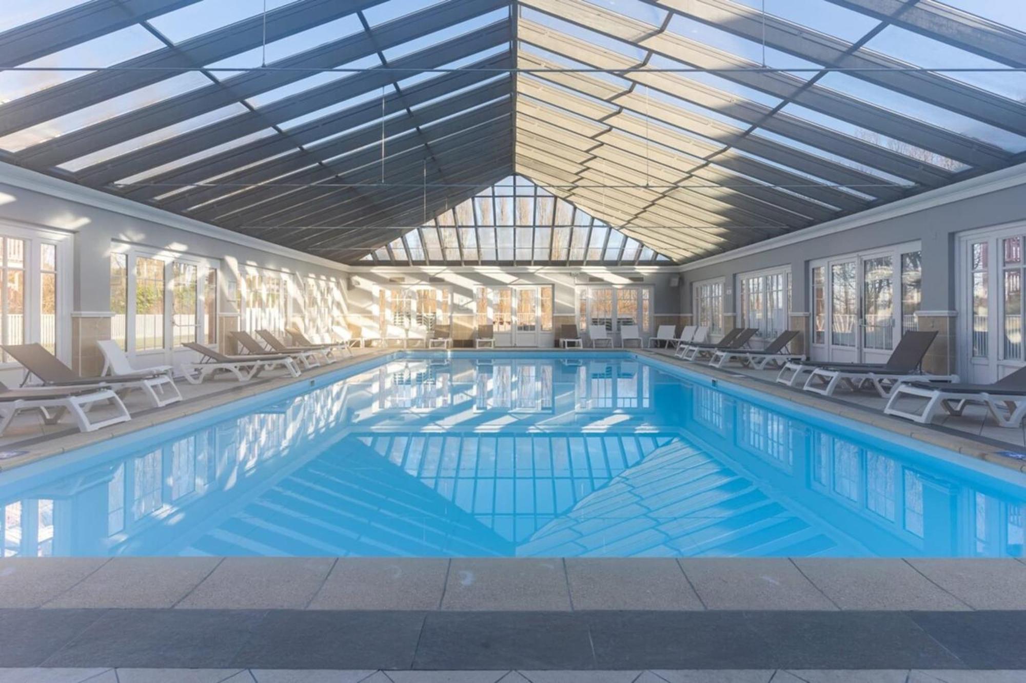 Very Nice 6 Person Apart With Swimming Pool Tennis Court And Car Park 202 Le Touquet Exterior photo